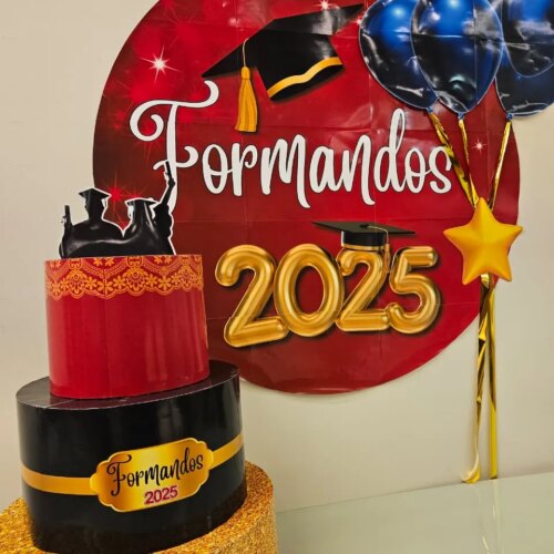 PAINEL REDONDO + BOLO FAKE FORMATURA 2025