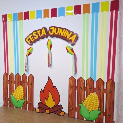 PAINEL FESTA JUNINA - FITAS COLORIDAS