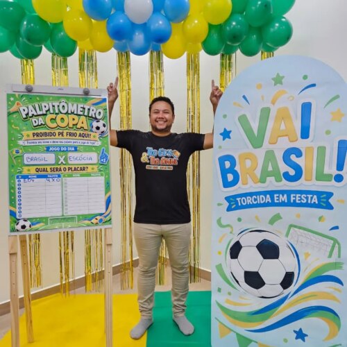 PAINEL ROMANO VAI BRASIL E CARTAZ PALPITÔMETRO