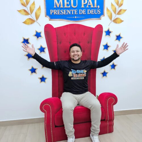 DIA DOS PAIS - POLTRONA DO PAPAI - VERMELHA - PRESENTE DEUS